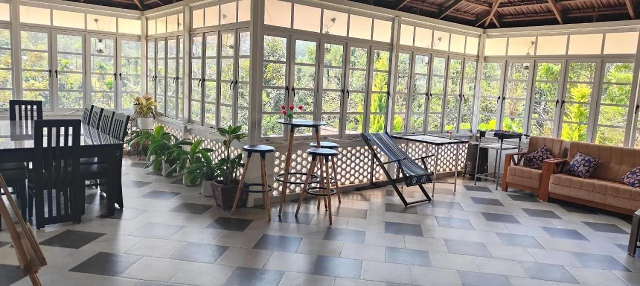 Padikkal Bungalow فيثيري